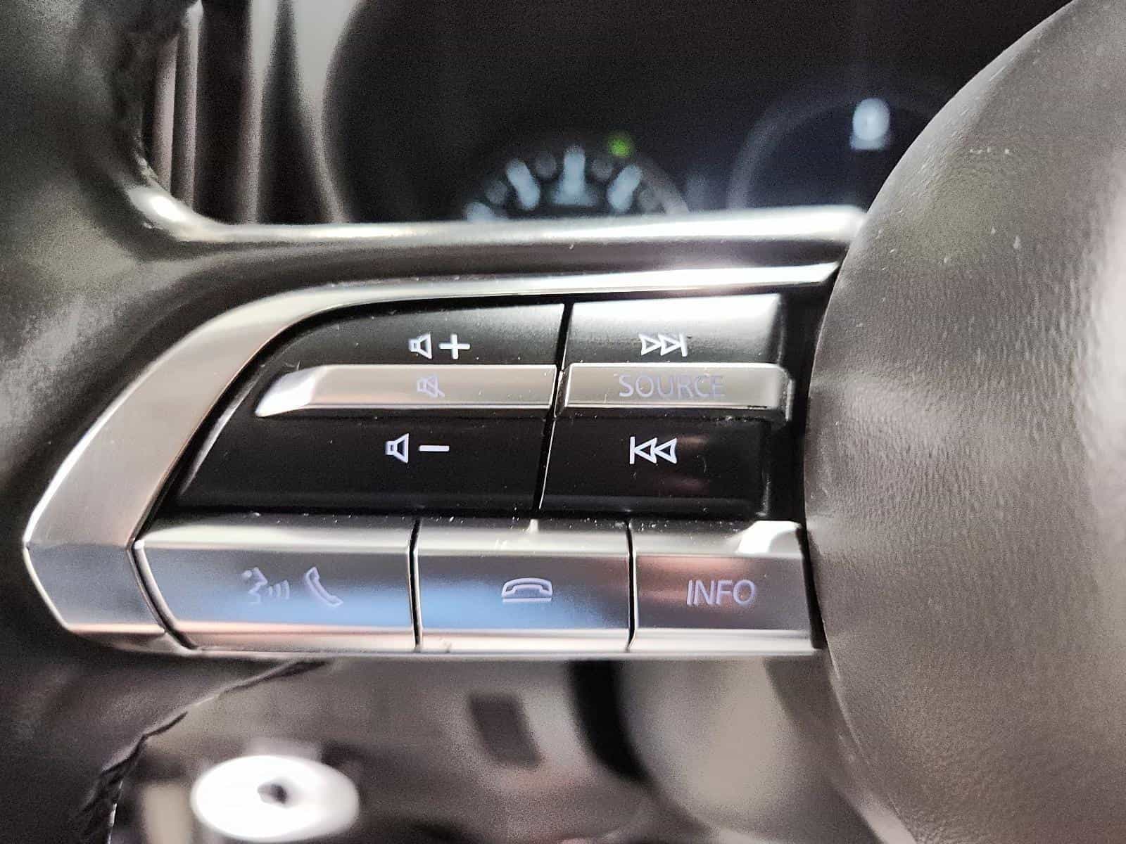 2024 Mazda CX-50 GS-L - Image 24