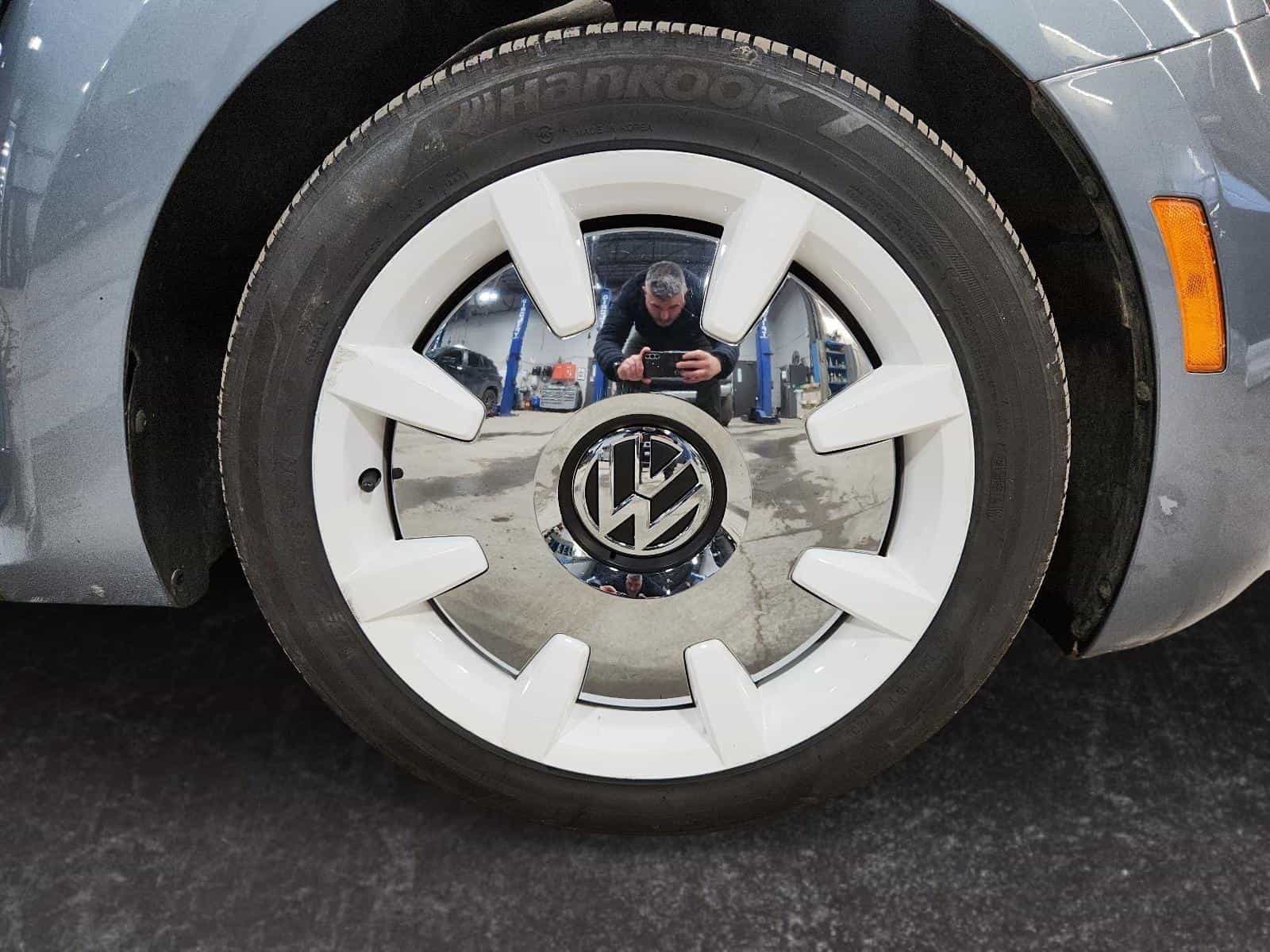 2019 Volkswagen Beetle Wolfsburg Ed - Image 19