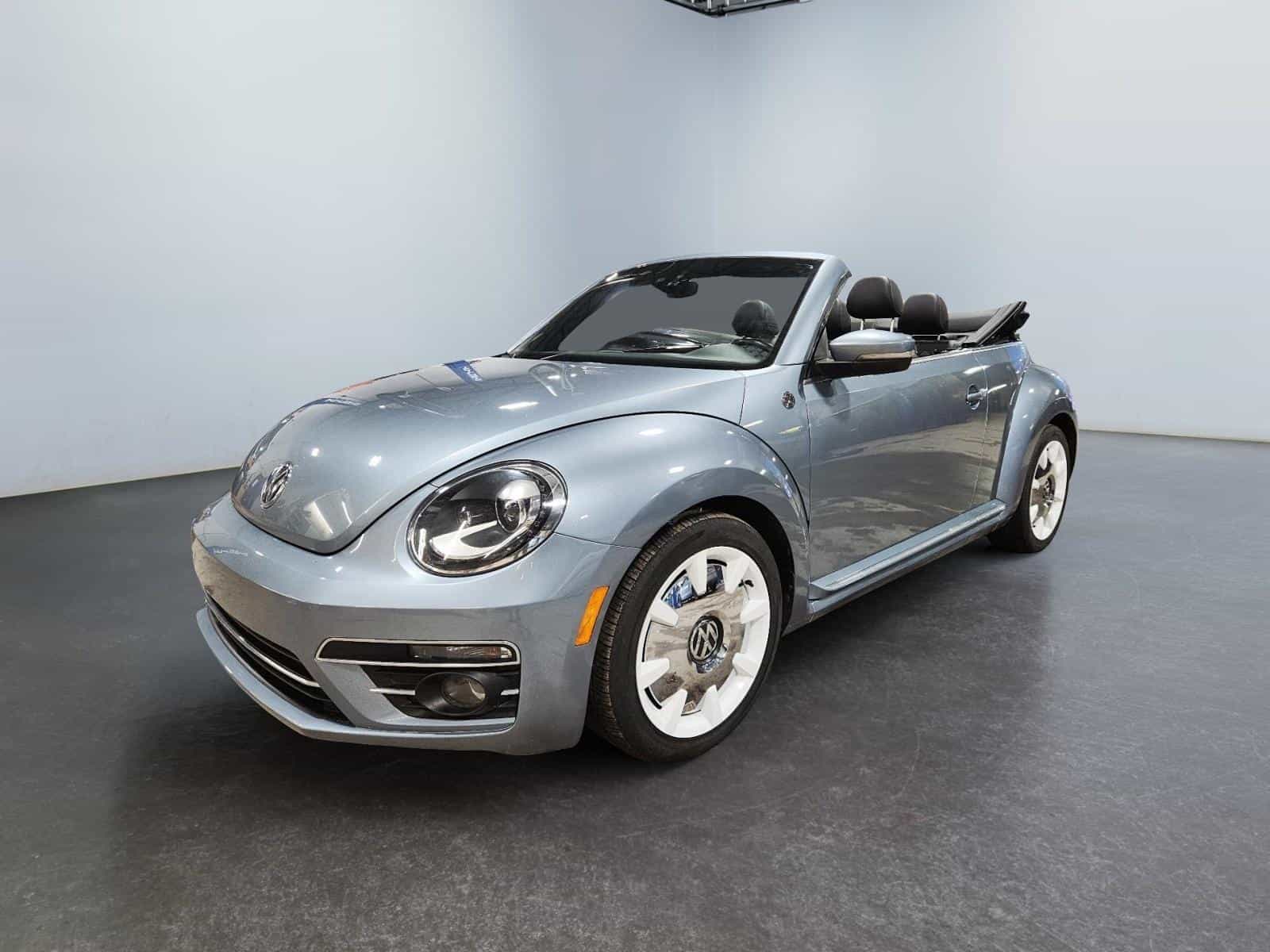 2019 Volkswagen Beetle Wolfsburg Ed - Image 17