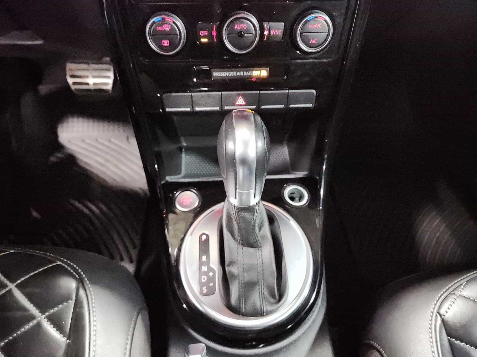 2019 Volkswagen Beetle Wolfsburg Ed - Image 27