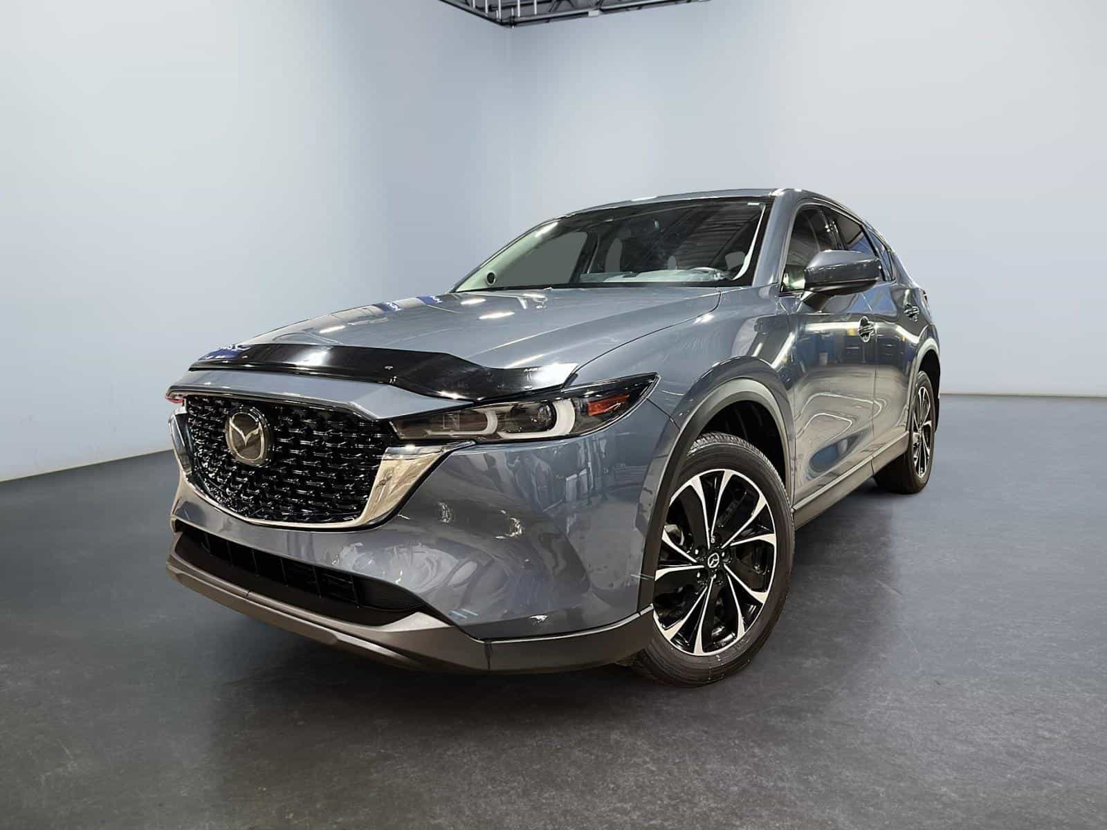 2022 Mazda CX-5 GT - Image 1