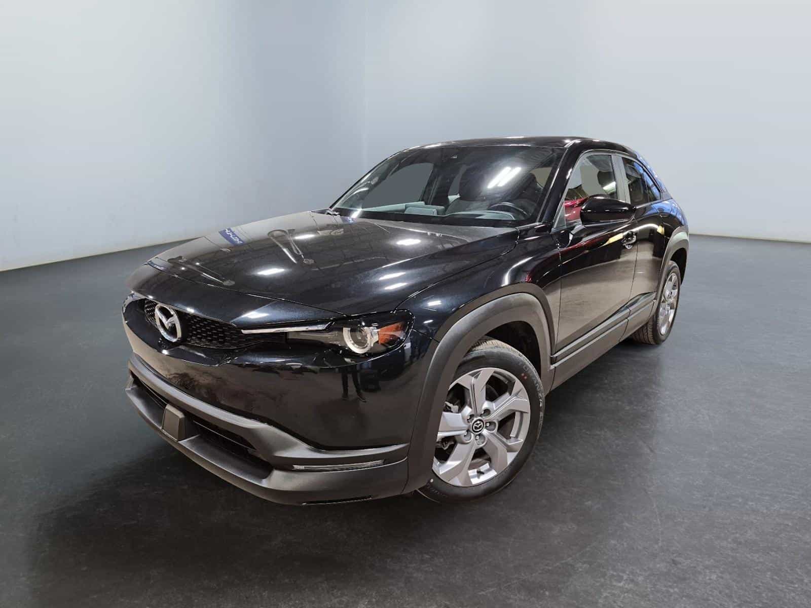2022 Mazda MX-30 GS - Image 1