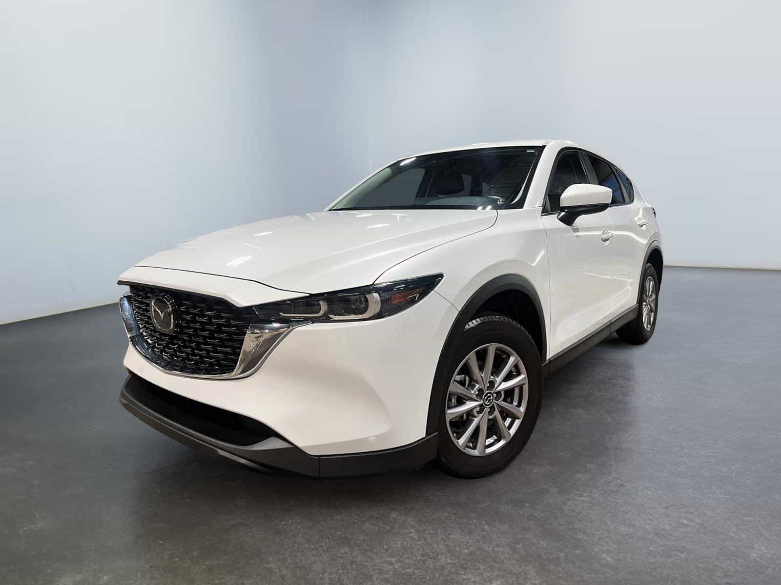 2025 Mazda CX-5 GX - Image 1