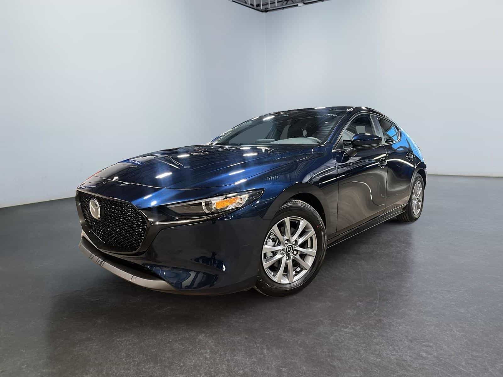 2025 Mazda Mazda3 Sport GS - Image 1