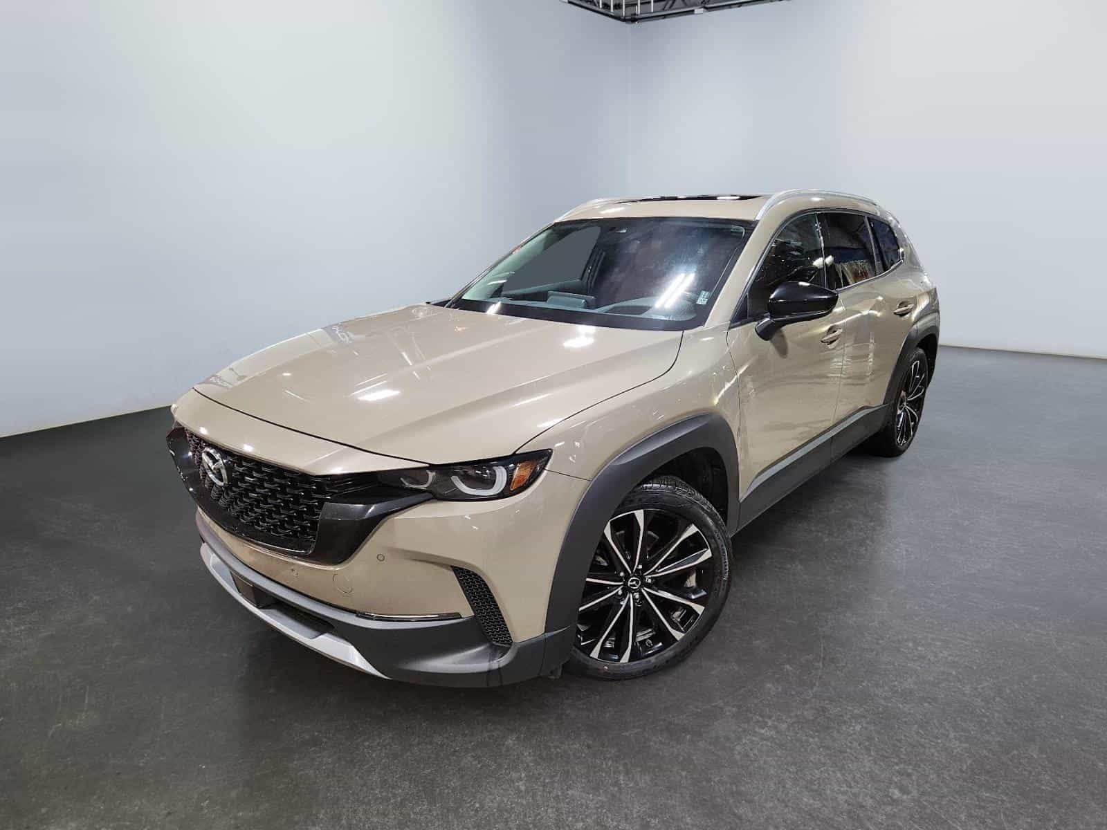 2023 Mazda CX-50 GT w/Turbo - Image 1