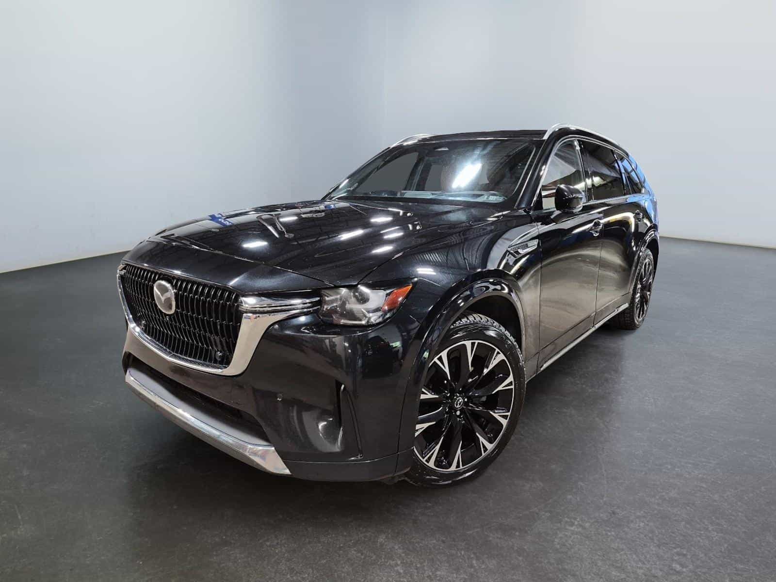 2024 Mazda CX-90 Signature MHEV - Image 1