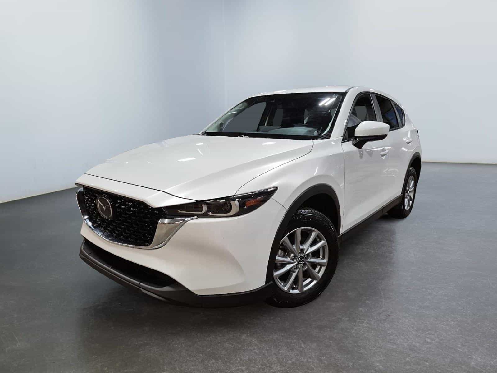 2024 Mazda CX-5 GS - Image 1