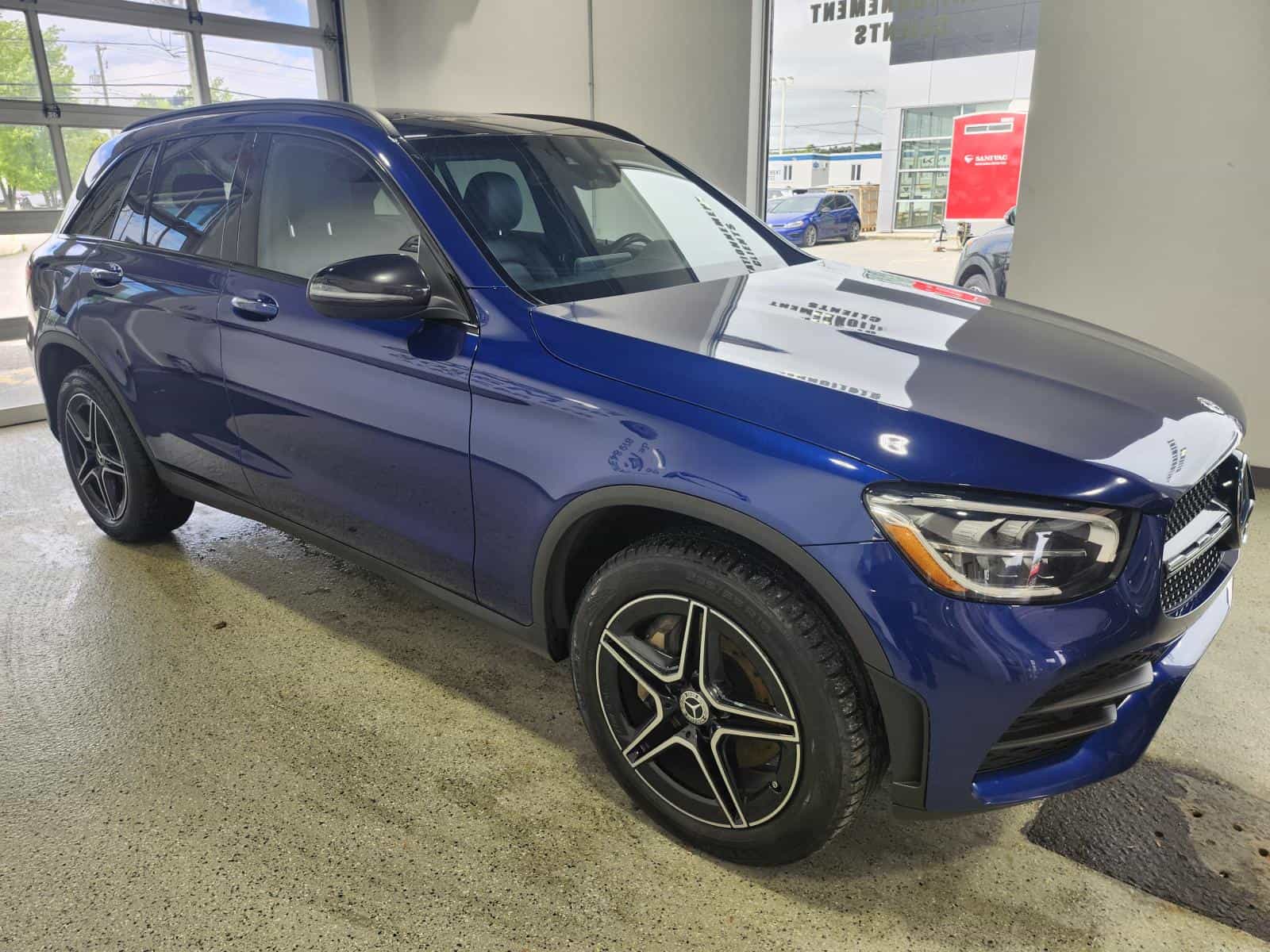 2020 Mercedes-Benz GLC-Class GLC300 - Image 6