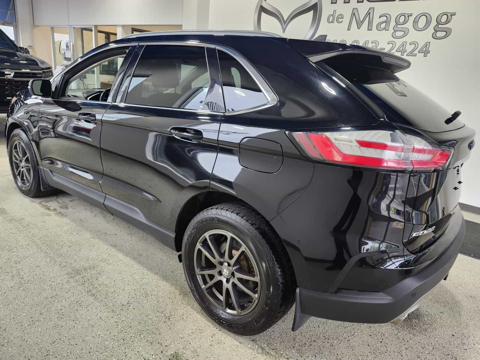 2020 Ford Edge SEL - Image 3