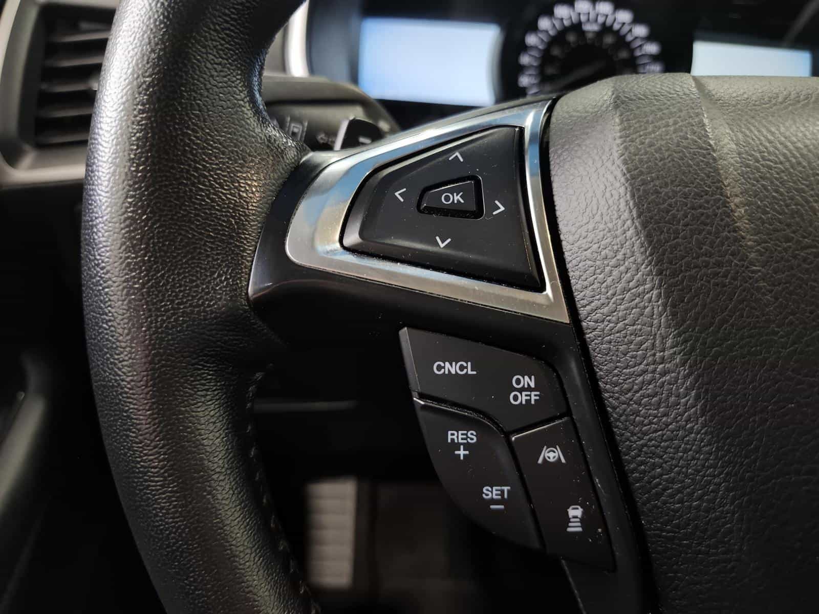 Image 15 Ford Edge SEL 2020