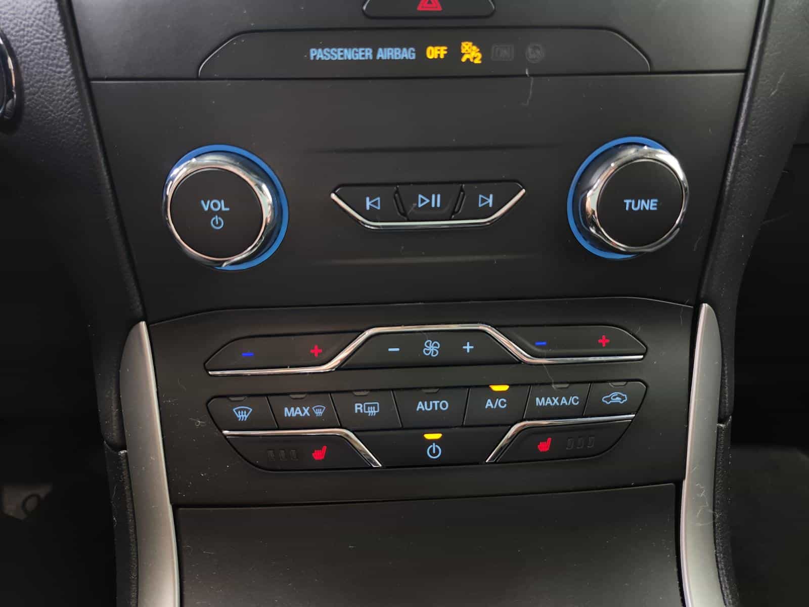 Image 20 Ford Edge SEL 2020