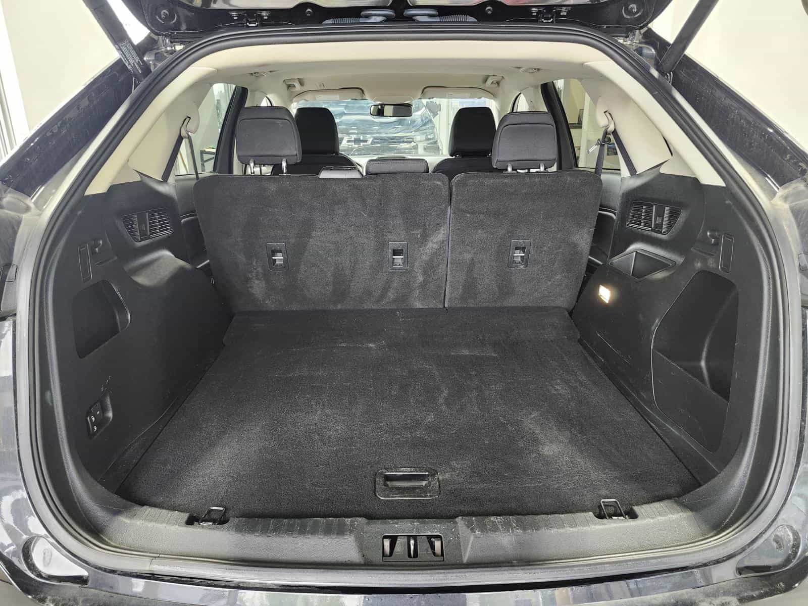 Image 23 Ford Edge SEL 2020