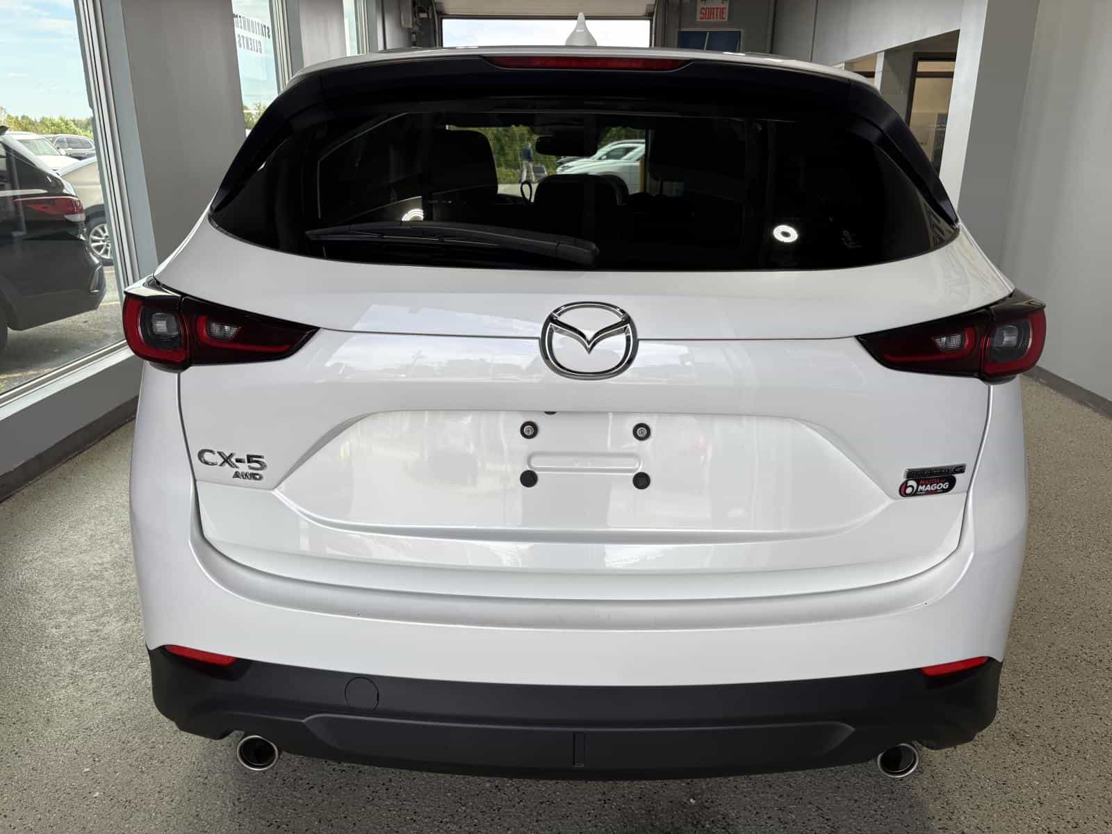 2023 Mazda CX-5 GT - Image 4