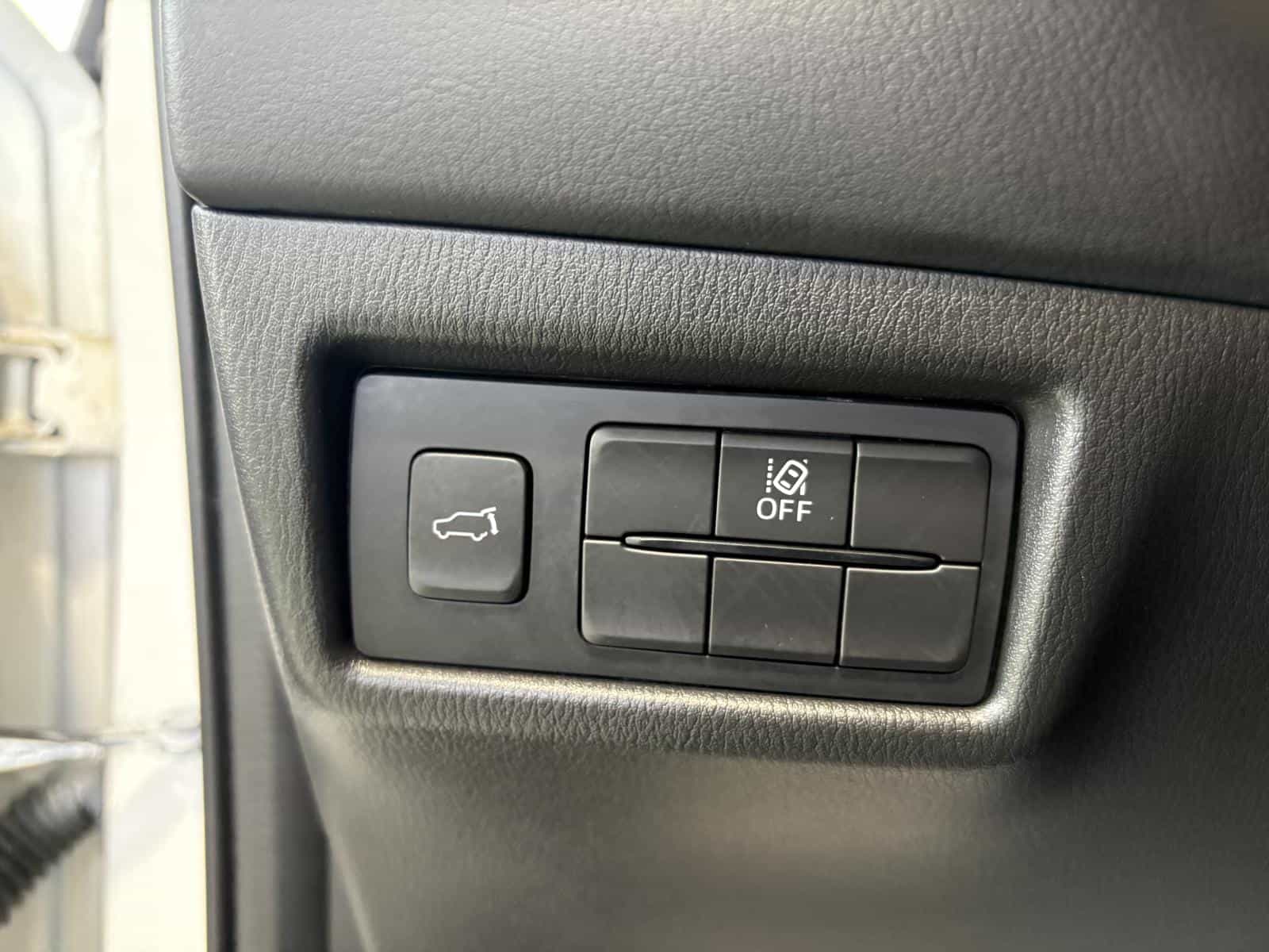 2023 Mazda CX-5 GT - Image 16