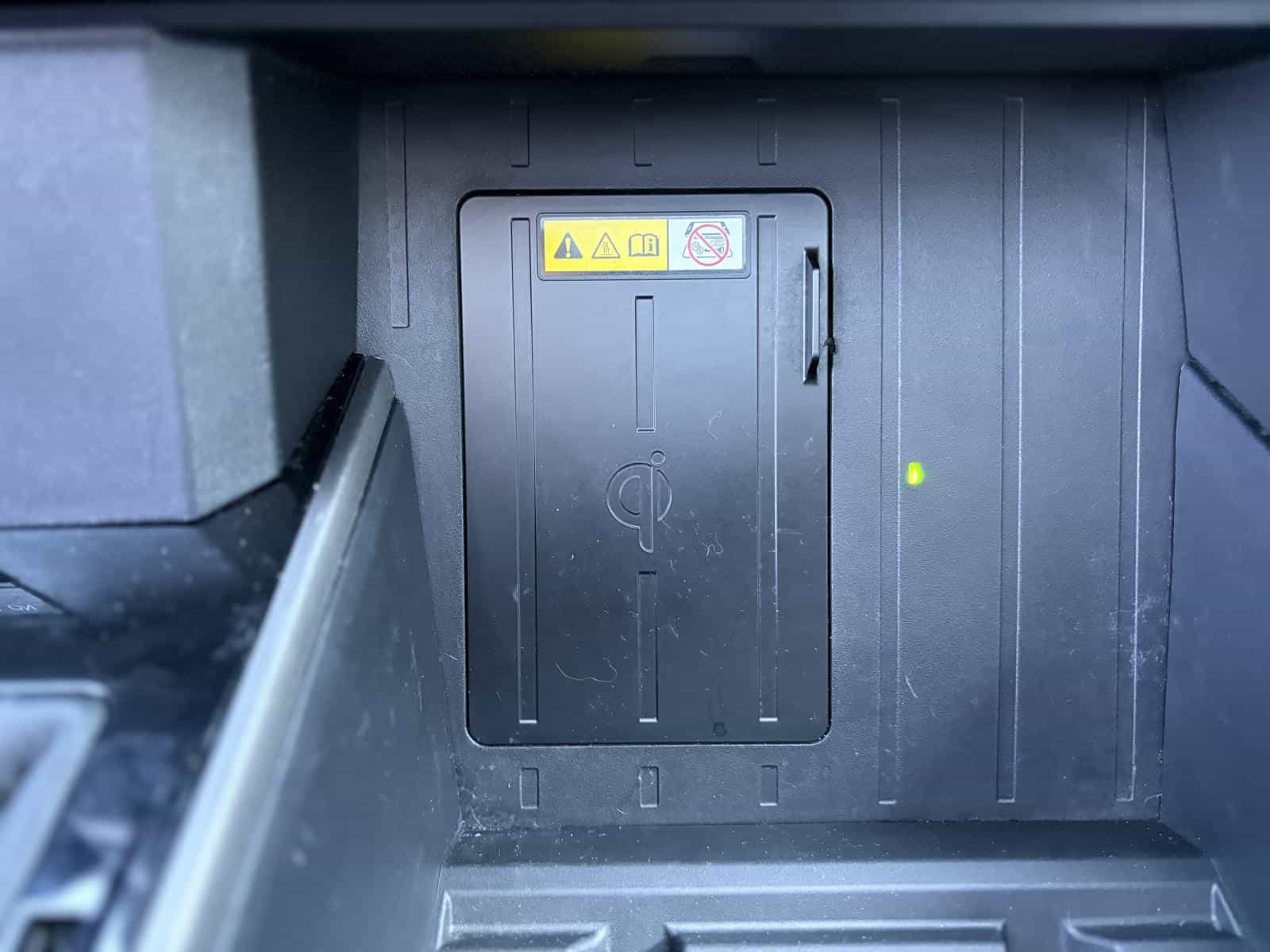 2022 Toyota Tundra Limited - Image 24