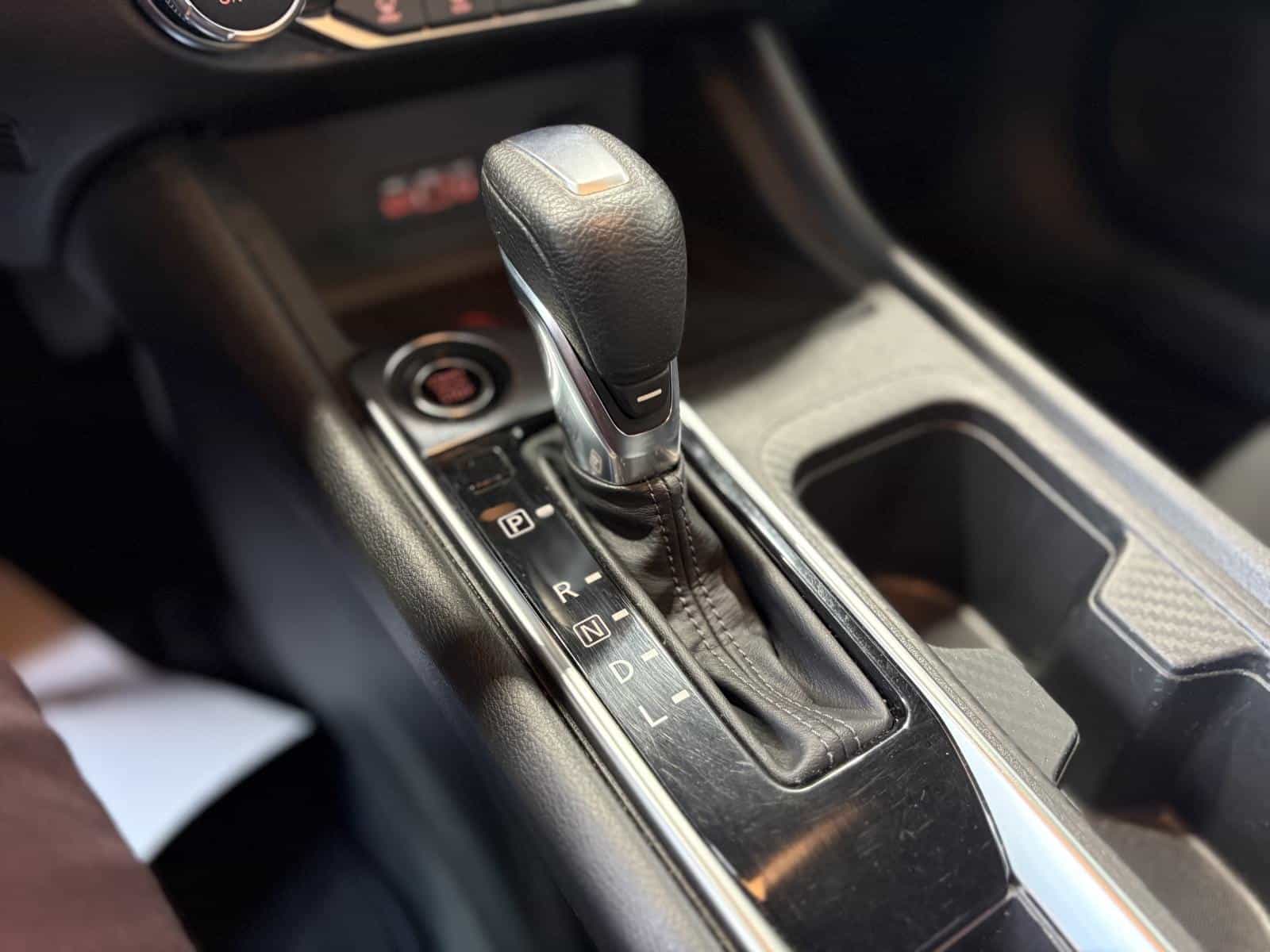 2020 Nissan Sentra SV - Image 21