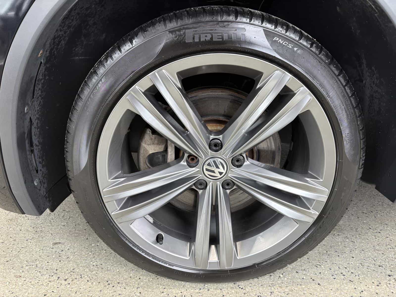 2021 Volkswagen Tiguan Highline - Image 8