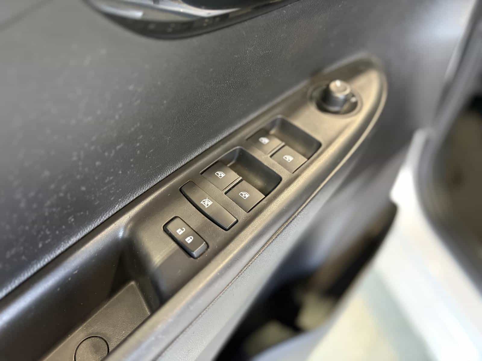 2020 Chevrolet Spark 1LT - Image 14