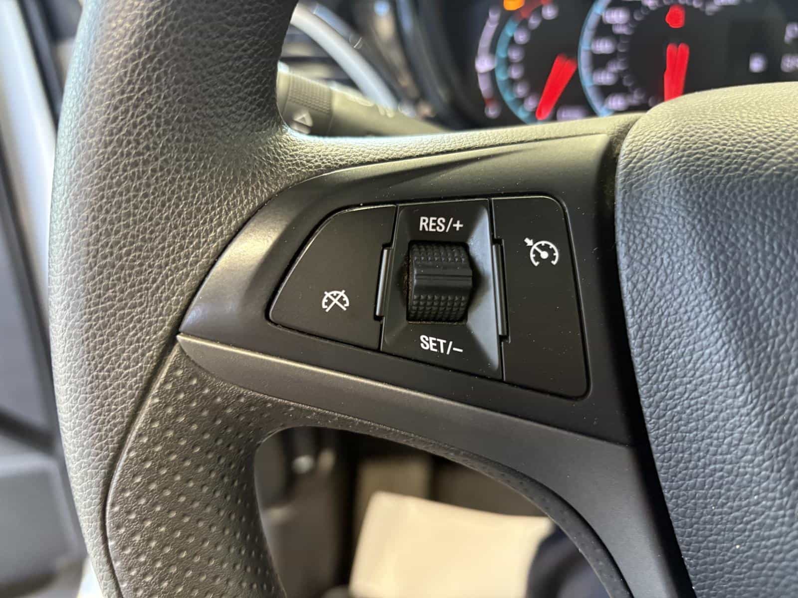 2020 Chevrolet Spark 1LT - Image 16