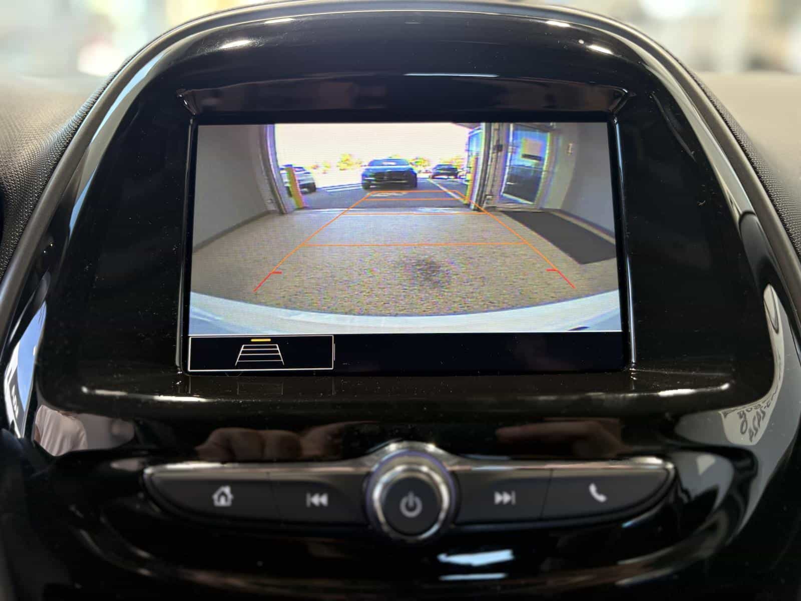 Image 20 Chevrolet Spark 1LT 2020