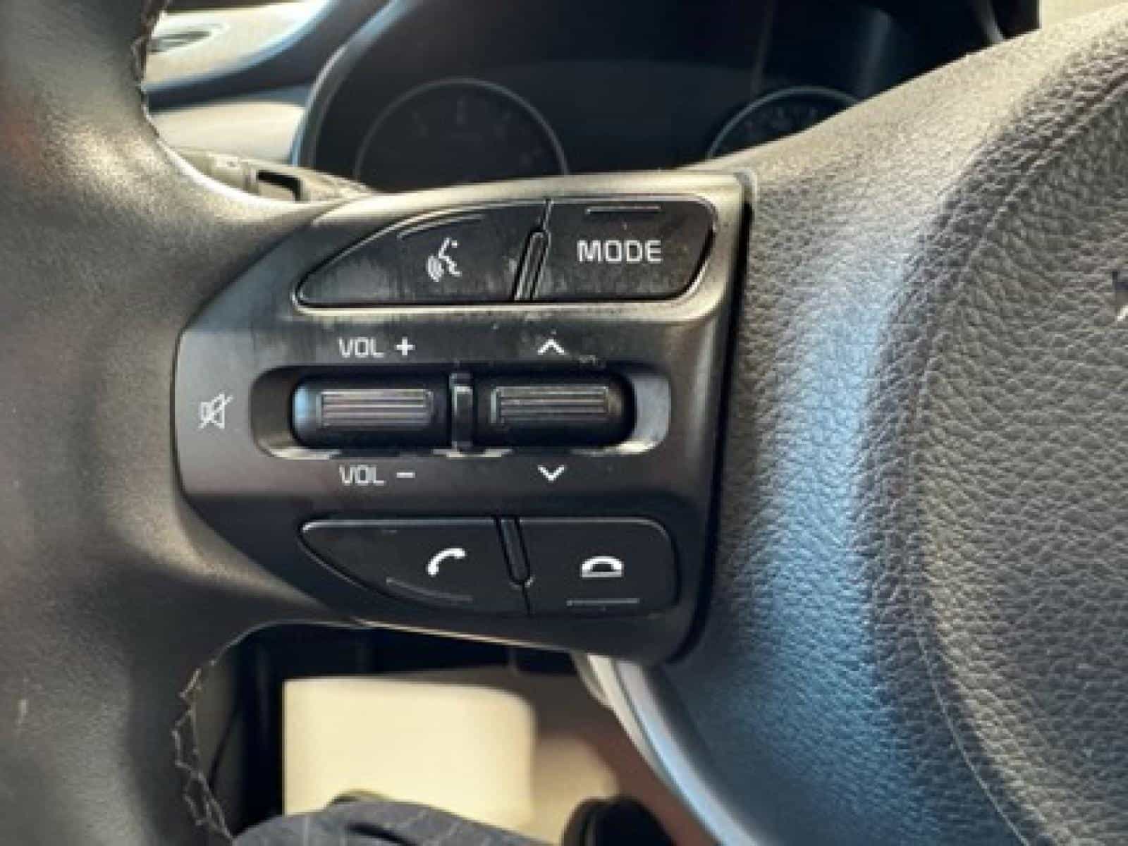 2018 Kia Rio EX - Image 17