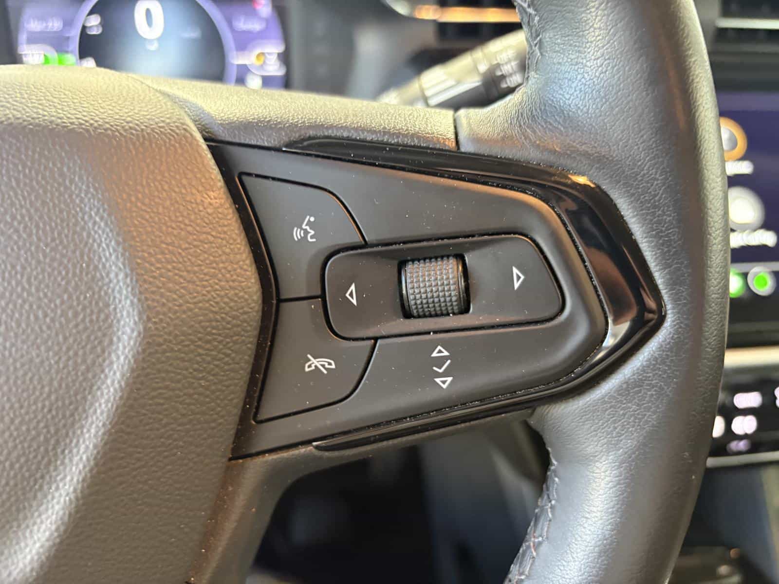 2023 Chevrolet Bolt EUV Premier - Image 18