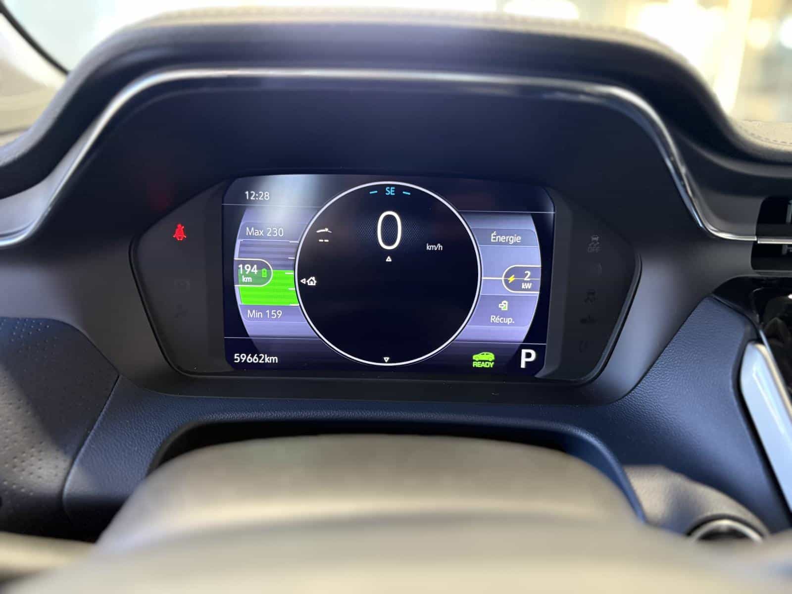 2023 Chevrolet Bolt EUV Premier - Image 19