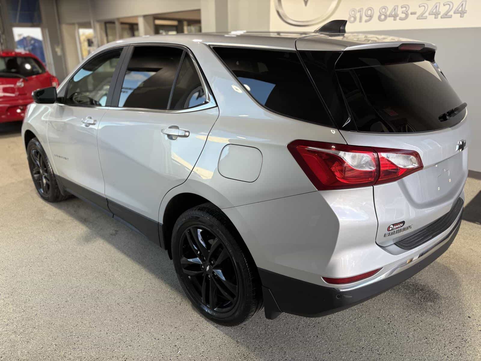 Image 3 Chevrolet Equinox LT 2021