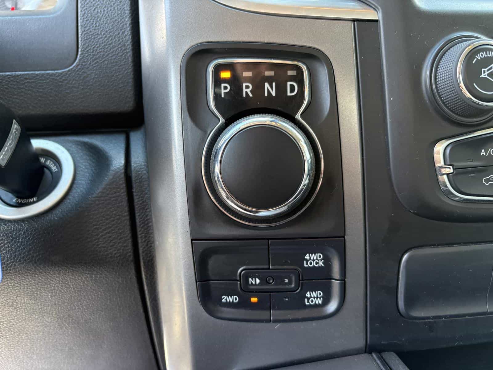 2022 RAM 1500 Classic SLT - Image 21