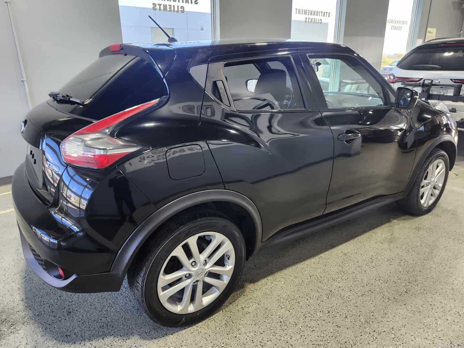 Image 5 Nissan Juke SV 2015