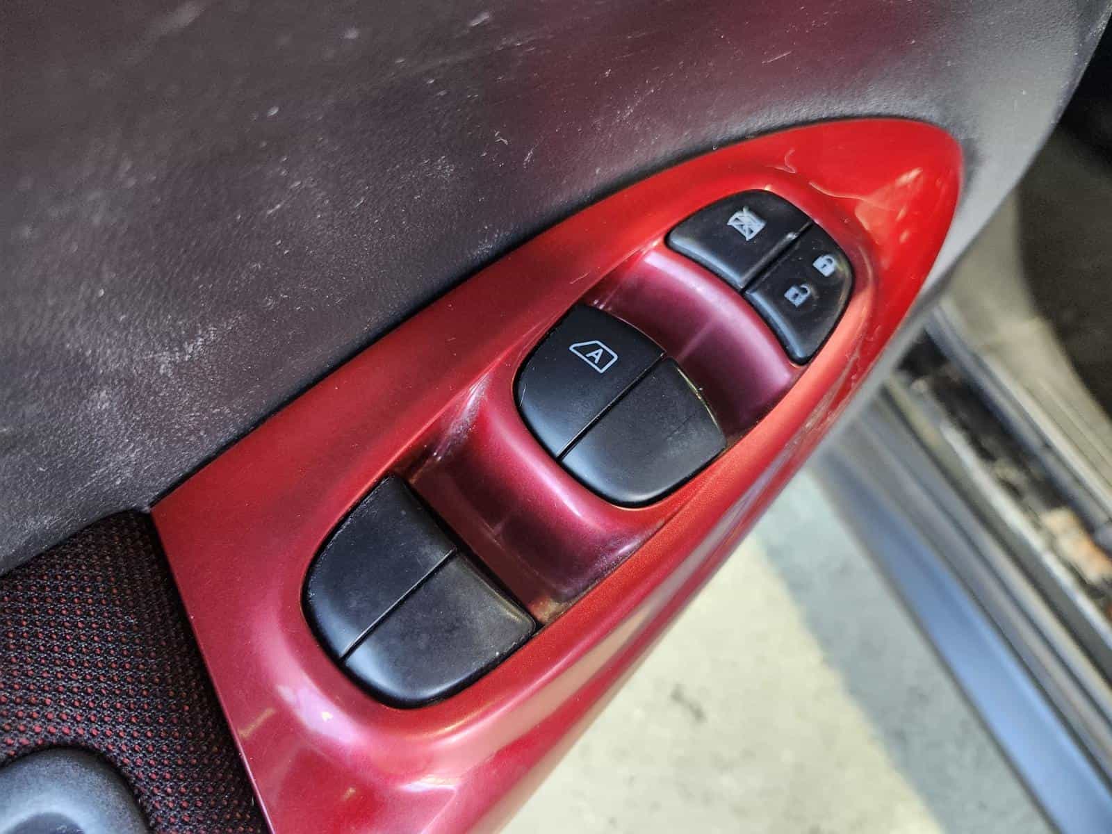 Image 13 Nissan Juke SV 2015