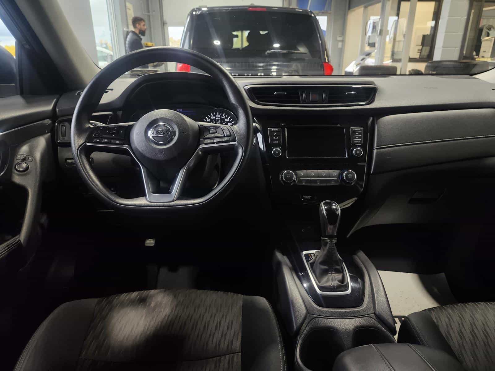 Image 11 Nissan Rogue SV 2020