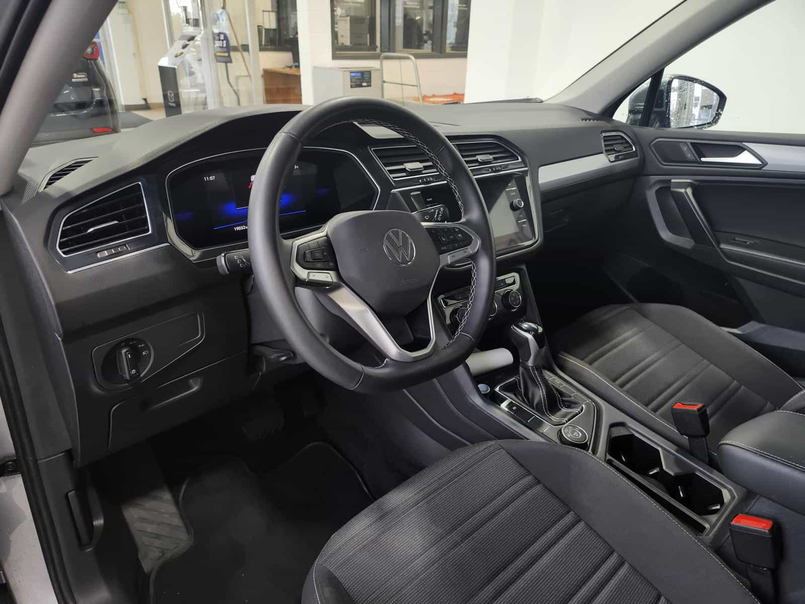 2024 Volkswagen Tiguan Trendline - Image 10