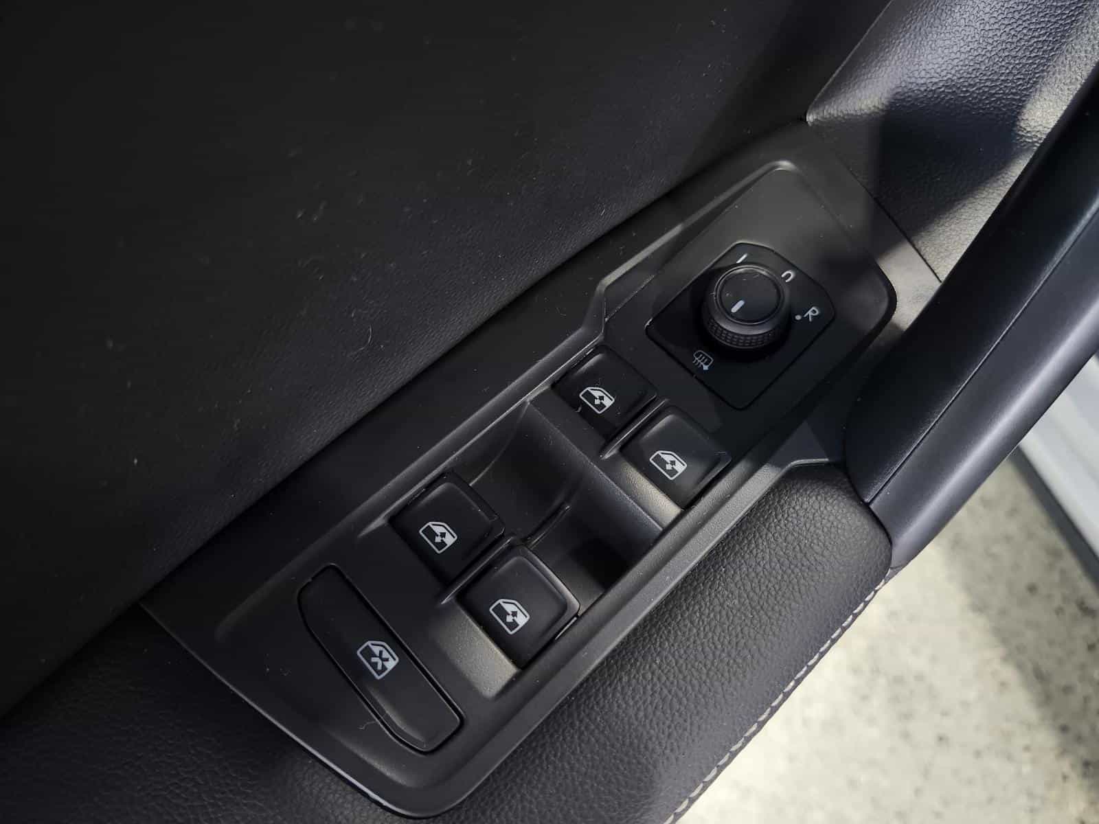 2024 Volkswagen Tiguan Trendline - Image 13