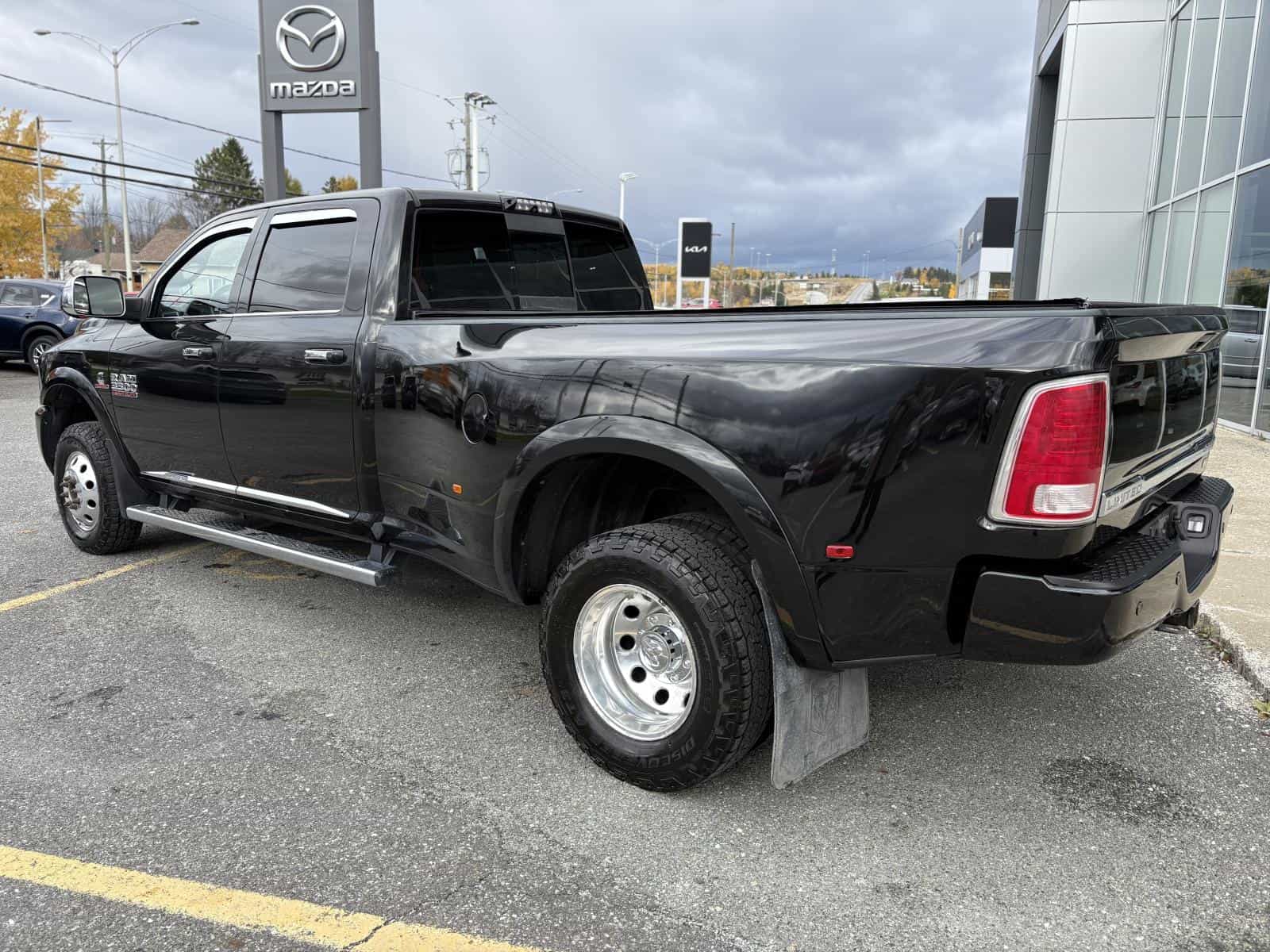 Image 3 RAM 3500 Laramie Longhorn 2018