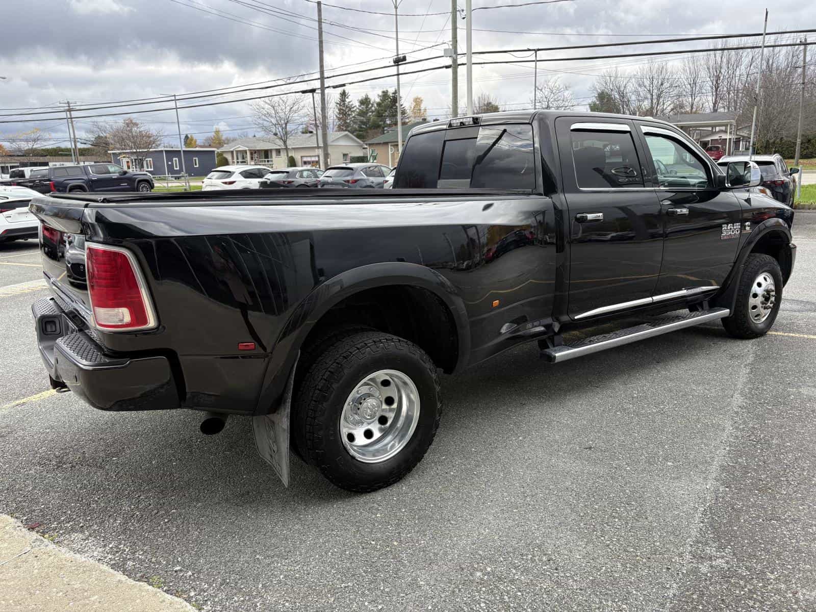 2018 RAM 3500 Laramie Longhorn - Image 5