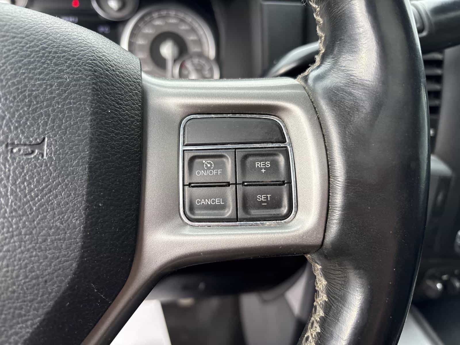 2018 RAM 3500 Laramie Longhorn - Image 18