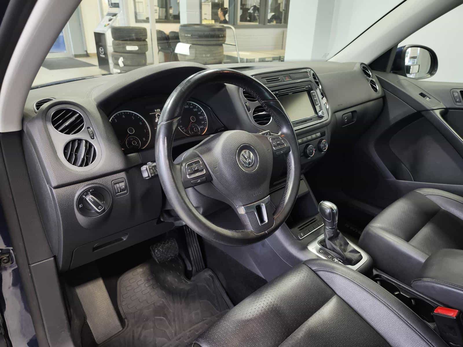 Image 11 Volkswagen Tiguan Comfortline 2014