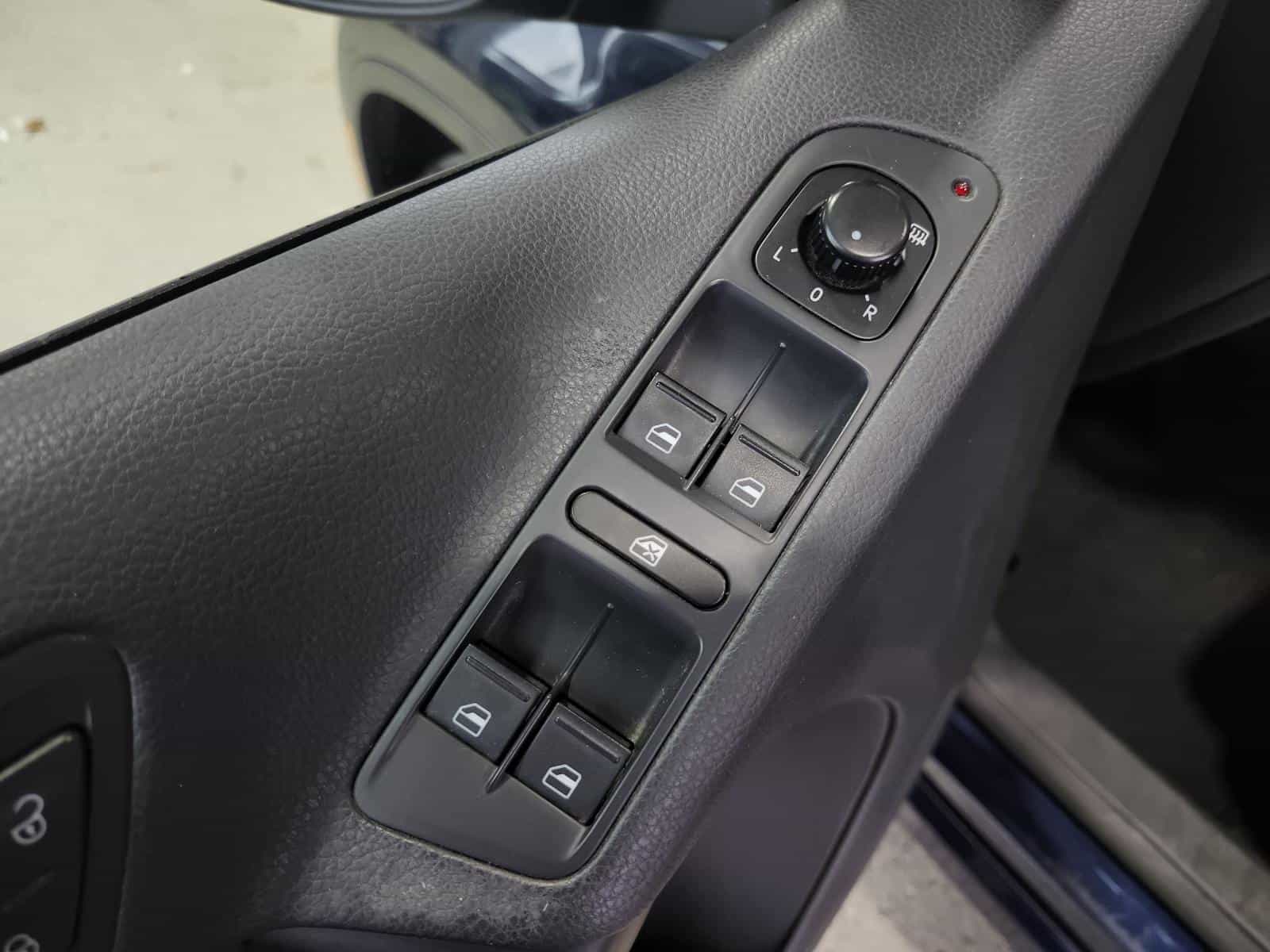 Image 15 Volkswagen Tiguan Comfortline 2014