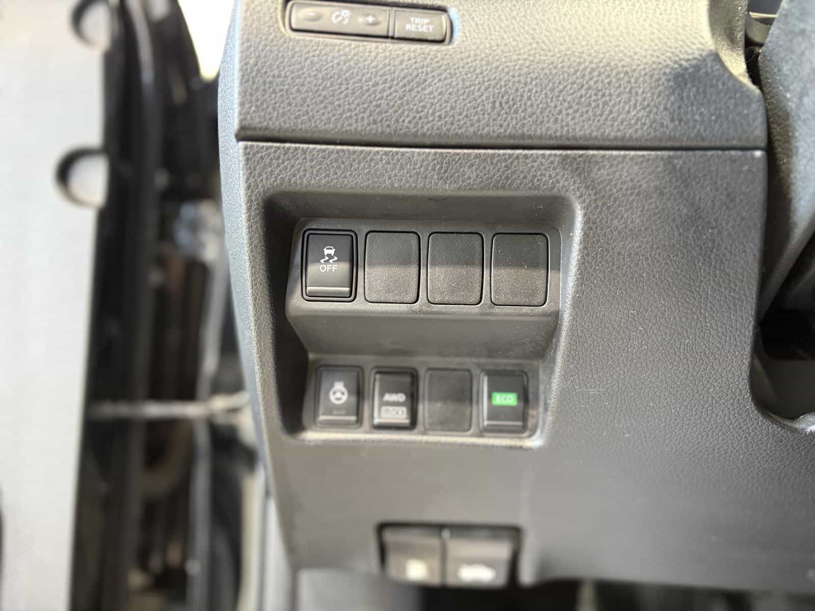 2017 Nissan Qashqai SV - Image 14