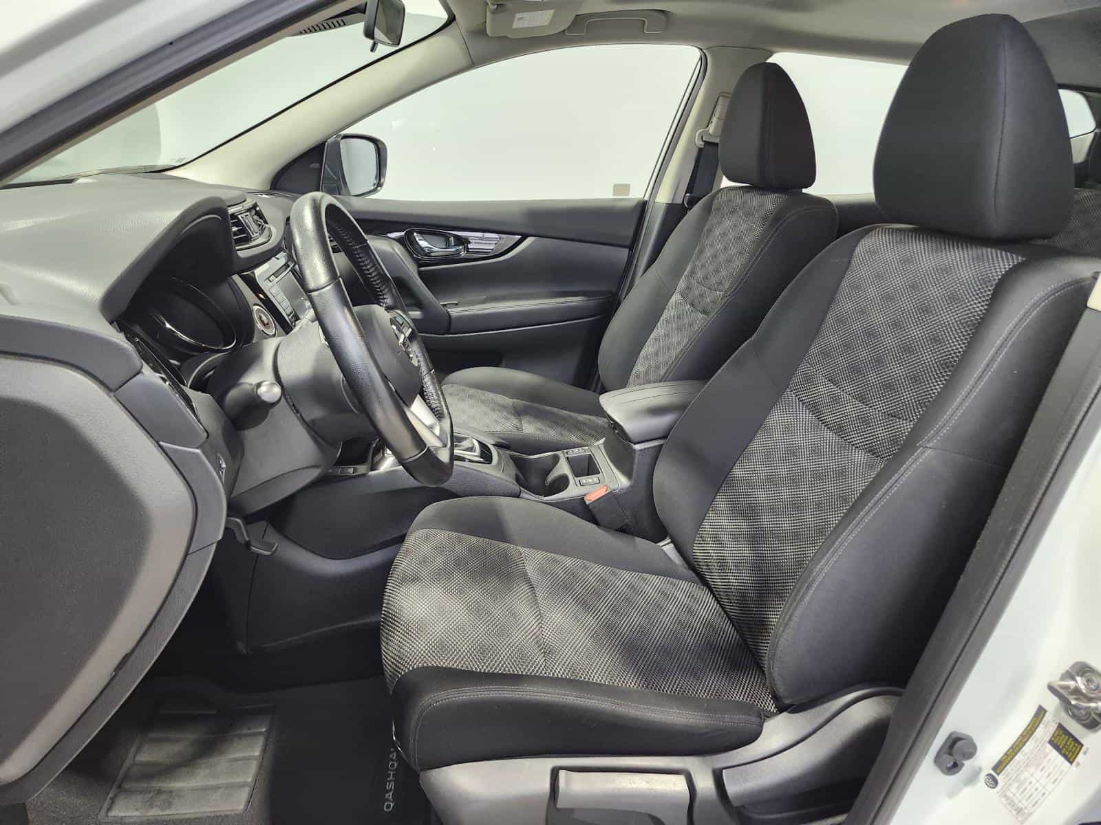 Image 13 Nissan Qashqai SV 2022