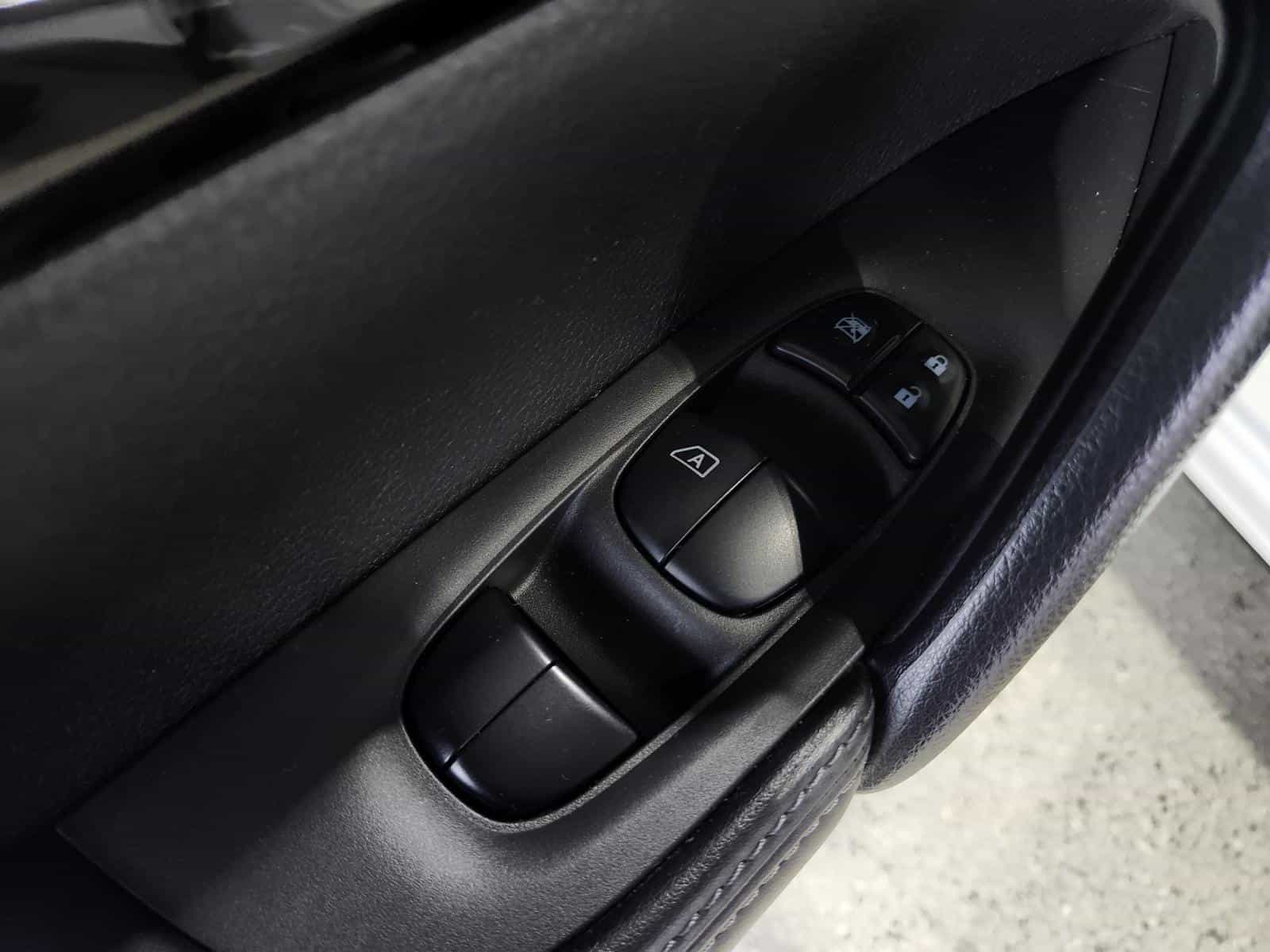 2022 Nissan Qashqai SV - Image 15