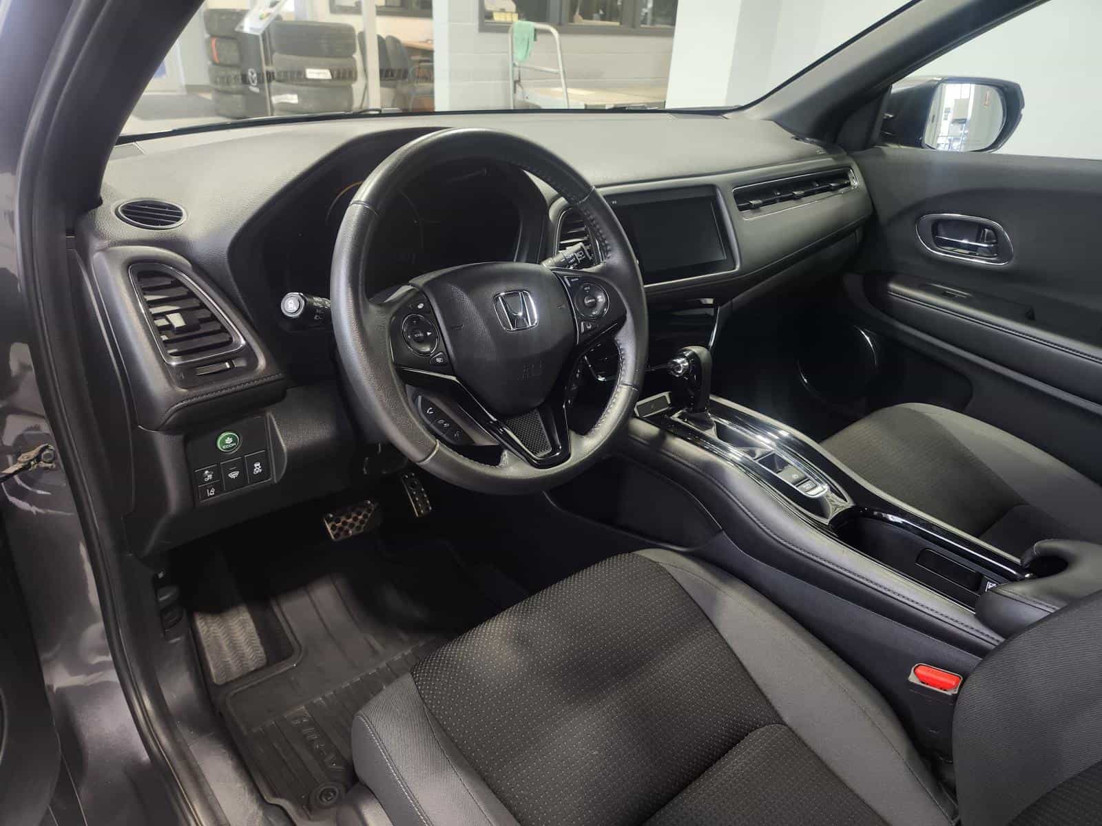 2021 Honda HR-V Sport - Image 10