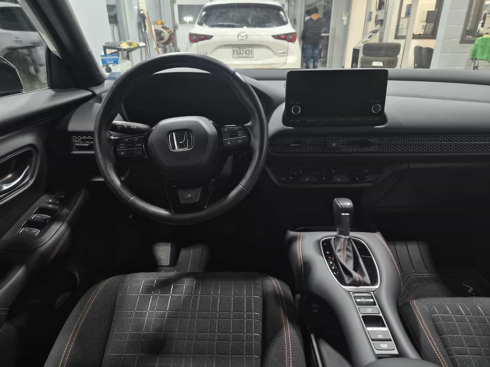 Image 11 Honda HR-V Sport-B 2024