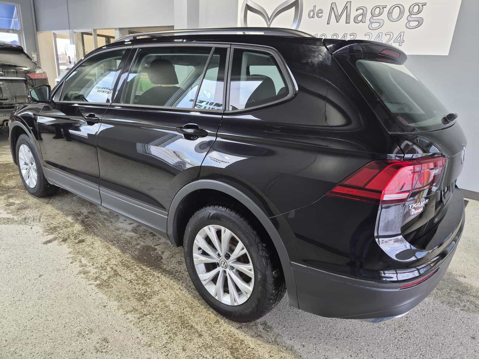 2020 Volkswagen Tiguan Trendline - Image 3
