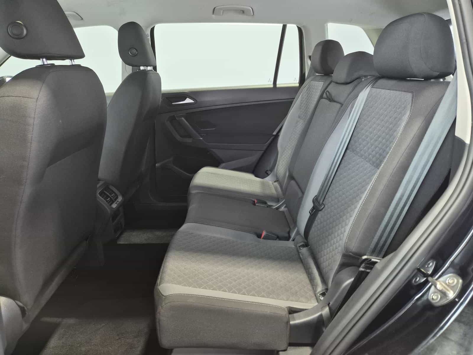 2020 Volkswagen Tiguan Trendline - Image 22