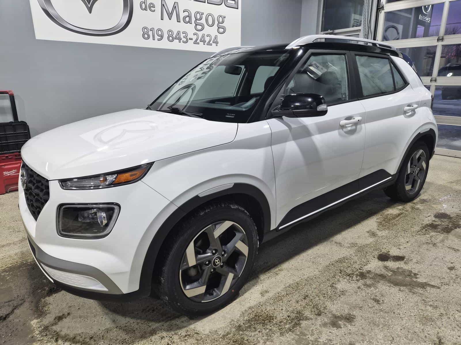 2020 Hyundai Venue Trend - Image 2