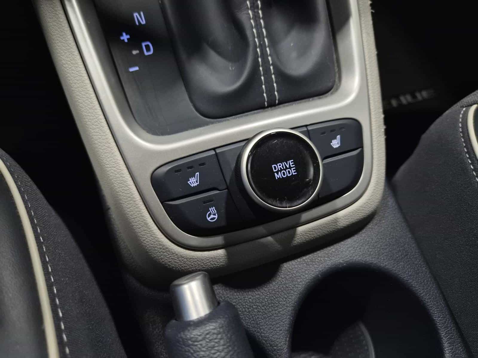 2020 Hyundai Venue Trend - Image 21