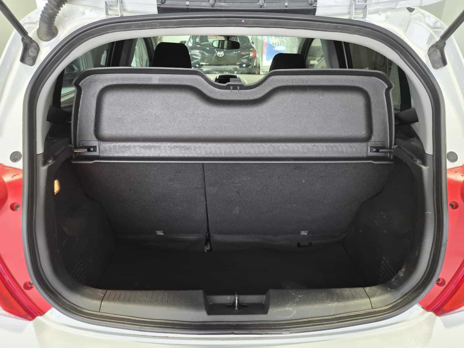 2022 Chevrolet Spark 1LT - Image 24