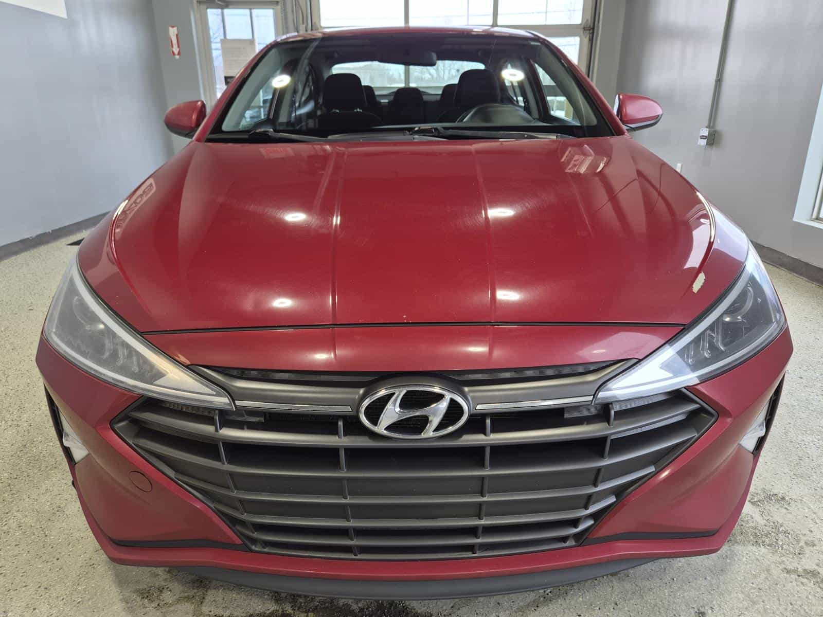 Image 7 Hyundai Elantra Essential 2019